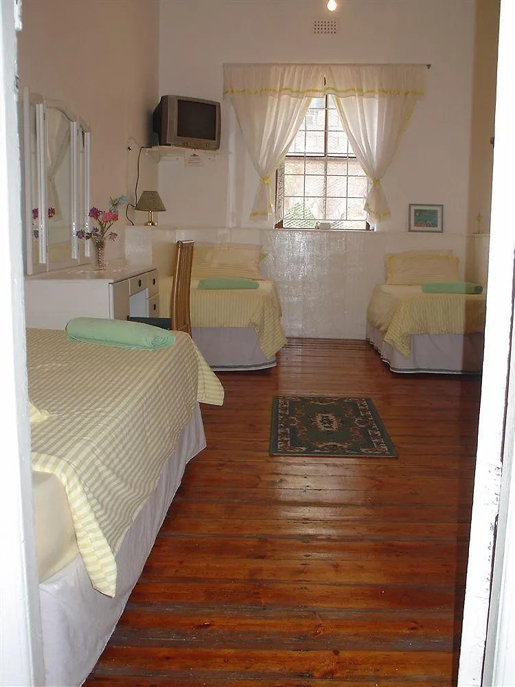 District Six Guesthouse Le Cap