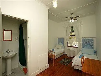 District Six Guesthouse Le Cap